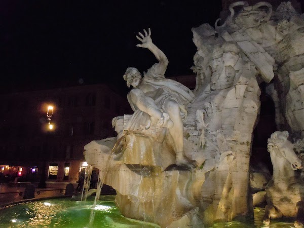 fontane di Roma piazza Navona fontana dei 4 fiumi rio della plata