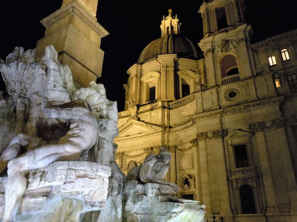 fontane di Roma piazza Navona fontana dei 4 fiumi rio della plata nilo santa agnese