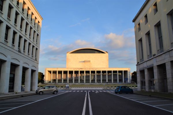 Quartiere EUR, Palazzo dei Congressi particolare