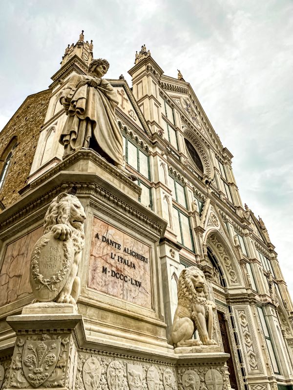 Firenze Santa Croce ed il sommo poeta
