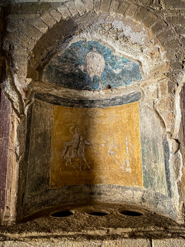 Portus nicchia con decorazione ad affresco nella Necropoli di Porto a Isola Sacra