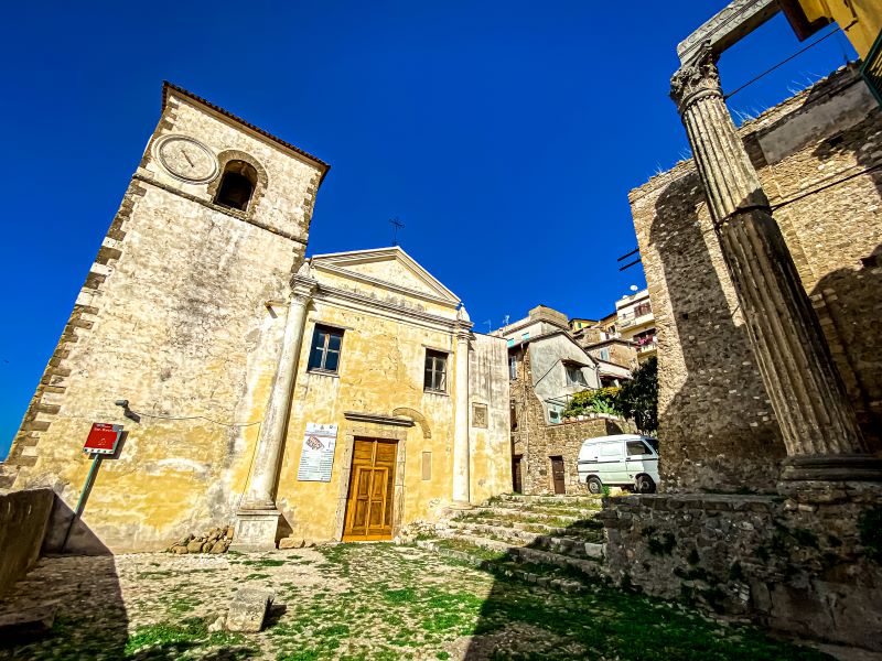 Cori Tempio dei Dioscuri e chiesa di San Salvatore