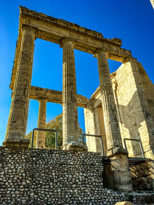Cori vista laterale del Tempio di Ercole
